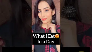 What I eat in a Day Video🤣Desi Style wala🥰Roohdreamz/ #shorts #youtubeshorts #minivlog