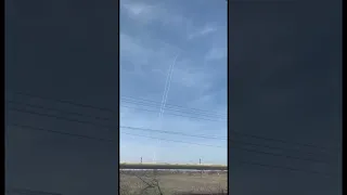 Видео пуска двух ракет из оккупированного Шахтерска. Эти ракеты могли прилететь именно в Краматорск.