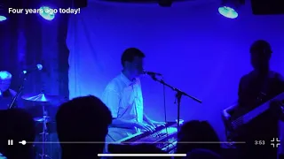 rex orange county (Grass stains) live at the waiting room 2016