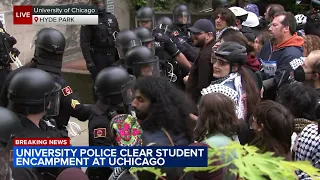 Protesters, police clash at University of Chicago as pro-Palestinian encampment cleared