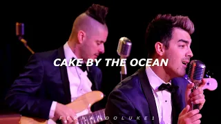 DNCE - Cake By The Ocean (Grease Live Version) (Letra en Español)