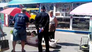 Новая полиция Украины  Продавец устроила истерику