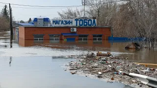 Паводок в Кургане достиг своего пика. Уровень воды в реке Тобол перестал расти