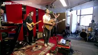 Tom Tyler - Skyline (Live on the Sunday Night Sessions on BBC London 94.9)