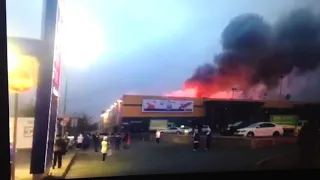 Причина пожара в Ленте на Обводном в СПБ 10.11.2018