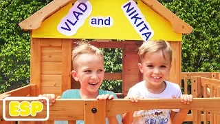 Vlad y Nikita construyen una casa de juegos de madera