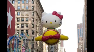 Macy's Parade Balloons: Hello Kitty