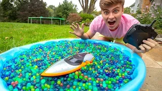 RC BOAT VS ORBEEZ SWIMMING POOL!!