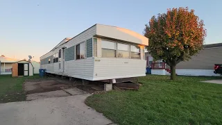 Abandoned mobile home from 1984