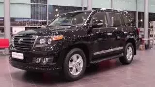 Обзор автомобиля Toyota Land Cruiser 200