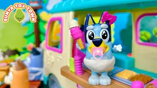 Baby Bluey Just Wants Icecream 🍦 | Pretend Play with Bluey Toys | Bunya Toy Town