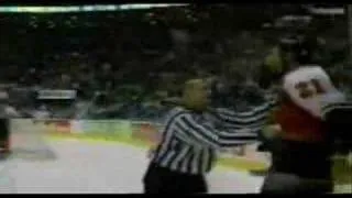 NHL Fights - Leafs vs Flyers