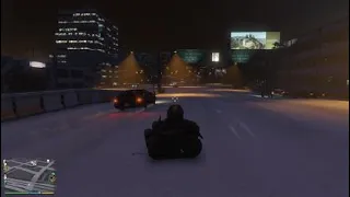Best gift from Rockstar, when we are attacked by Griefers ➖ RC Tank