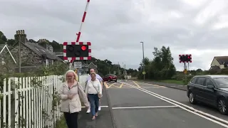 Harlech Station Level Crossing (Gwynedd) Sunday 11.08.2019