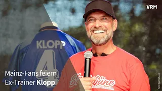 Mainz-Fans feiern Ex-Trainer Klopp im Bruchwegstadion