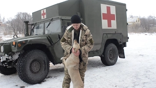 Жінки медики в зоні АТО крім військових допомагають цивільним