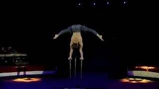 Handstand act. Ruslan Kalachevskyi