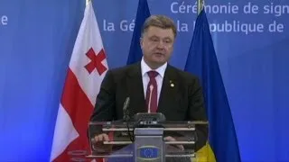 Порошенко: ассоциация - шаг к членству в ЕС