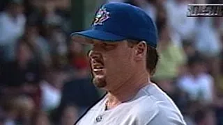 Clemens strikes out 16 in return to Fenway in 1997