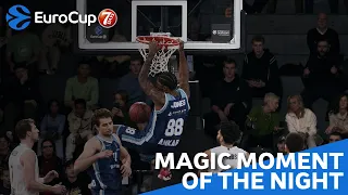 7DAYS Magic Moment of the Night: Jones steals the ball and slams it home!