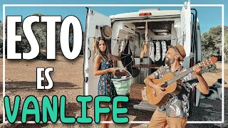 👉Descubre Cómo es VIAJAR en CAMPER | Día a día y tareas en la furgoneta [Esto es #Vanlife] 🚐🌍