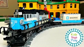 Lego Trains 10219 Maersk Train - Lego Speed Build