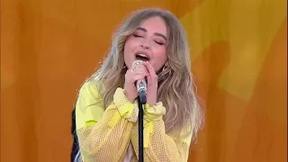 Alan Walker & Sabrina Carpenter - On My Way [Live on GMA]