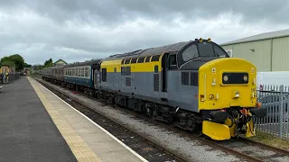 (HD) Almost 7 minutes of 37250 thrashing along the Wensleydale Railway