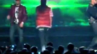 Wisin & Yandel & Cosculluela - Prrrum (Remix) (La Revolución: Live)