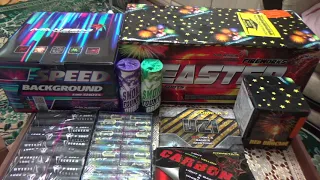 РАСПАКОВКА ПОСЫЛКИ С ПИРОТЕХНИКОЙ. САЛЮТЫ. ПЕТАРДЫ. ФЕЙЕРВЕРК. UNBOXING FIREWORKS PYROTECHNICS.