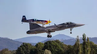 Extra 300 SR & JAS 39 Gripen formation, Martin Šonka & Ivo Kardoš