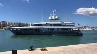 FIRST SUPERYACHT DOCKING VIDEO OF 2019 IN IBIZA