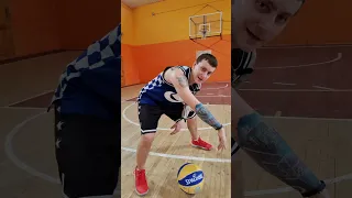 Как круто поднять баскетбольный мяч 🏀 #баскетбол #basketball