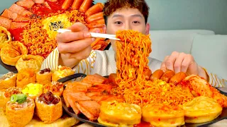 ASMR 매콤한 라면에🍜토핑가득 왕만두 스팸 소세지 김치 유부초밥 먹방~!! Spicy Noodles With Spam Sausage Big Dumpling MUKbang~!!