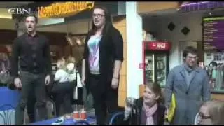 Flash Mob Hallelujah Chorus a YouTube Sensation