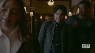 Legacies 1x11 Hope Wants To Join Talent Show & Hope And Landon Kiss