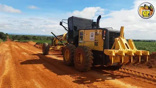 PATROLAMENTO DE ESTRADA ESTREITA/Motoniveladora/Patrol/Patrola/Road Grader/Motor Grader/Niveleuse.