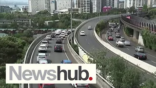 Auckland Mayor threatens to axe transport projects as Govt scraps Regional Fuel Tax | Newshub