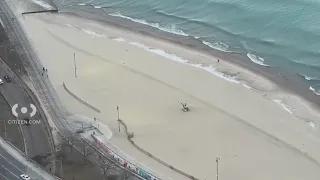 Helicopter makes precautionary landing at Oak Street Beach