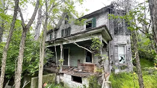 Return To The Packed Forgotten Hopkins House in its Final Days Up North in Maryland