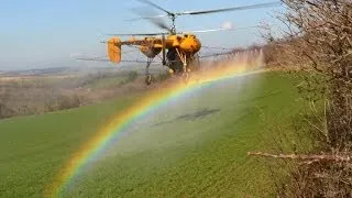 Kamov Ka-26 spraying liquid fertlizer near Somodorpuszta, Hungary