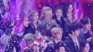 181225 블랙핑크BLACKPINK,방탄소년단BTS  전출연진 엔딩 Ending 송민호카메라 찍어보는 제니 직캠 2018 가요대전