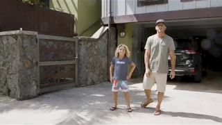 Tour of the Billabong Hawaii House with Shane & Jackson Dorian