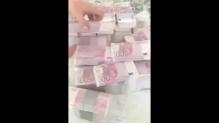 FIVE MILLION CASH 500 EURO NOTES