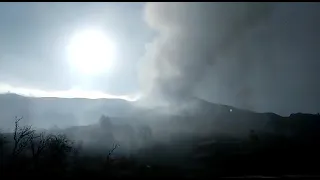 Tres científicos de Involcan viven "muy de cerca" una de las explosiones del volcán