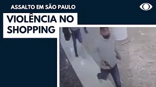 Bandidos roubam mais uma joalheria em shopping