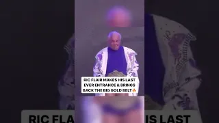 Ric Flair makes his last ever Entrance & brings back the big gold title ❤️