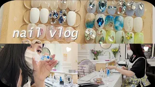 nail vlog | 20대자영업자 네일샵원장의 브이로그 (7월이달의아트 구상하고 만들기, 네일재료 택배 언박싱)
