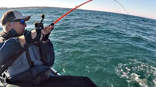 PESCA DEL SALMÓN, MERO Y CAZÓN A 4 KM DE LA COSTA