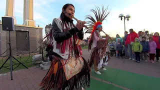 Сколько огня и задора в этой мелодии и танце! San Juanton ~ Ecuador Spirit  & Sumac Kuyllur